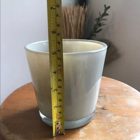 Planter - Picture 3 of 4